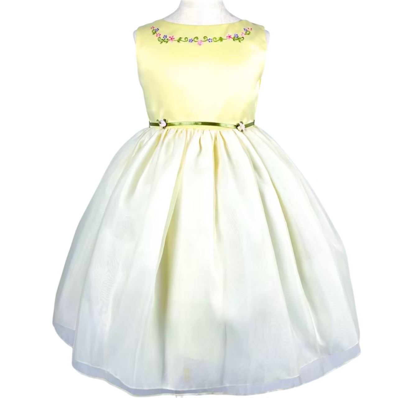 イエローグリーンカラードレス