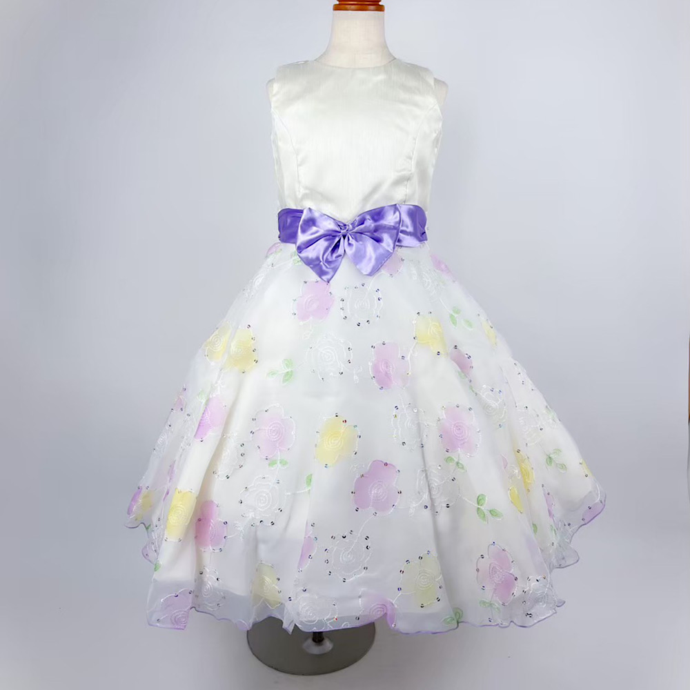 ウエストリボンフラワー刺繍ドレス