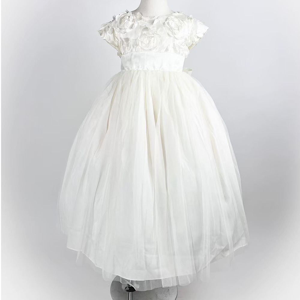 ホワイトフラワーロングドレス